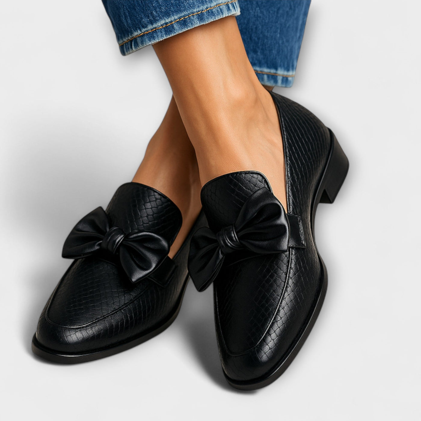 Claudia | Elegant Bow Loafers - IVORY MUSE